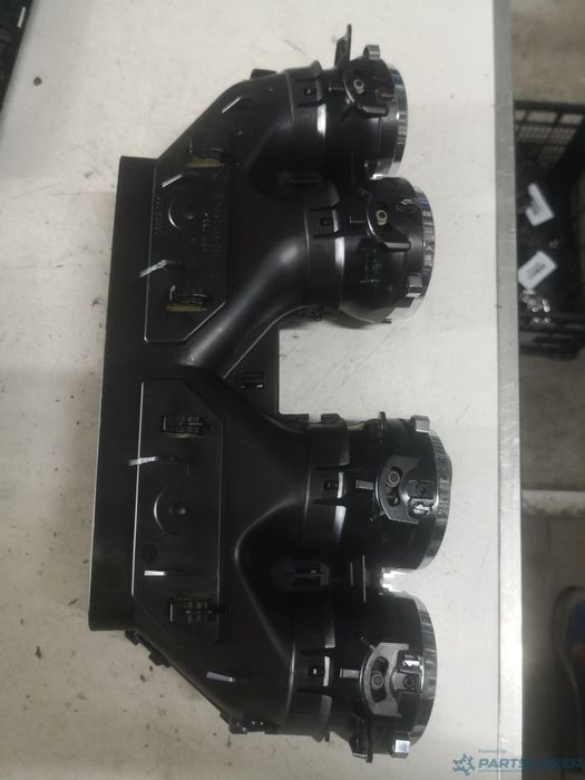 Guri ventilatie MERCEDES-BENZ S-CLASS (W222, V222, X222) [ 2013 - > ] S 350 BlueTEC / d (OM 642.861) 190KW|258HP OEM A2228310445