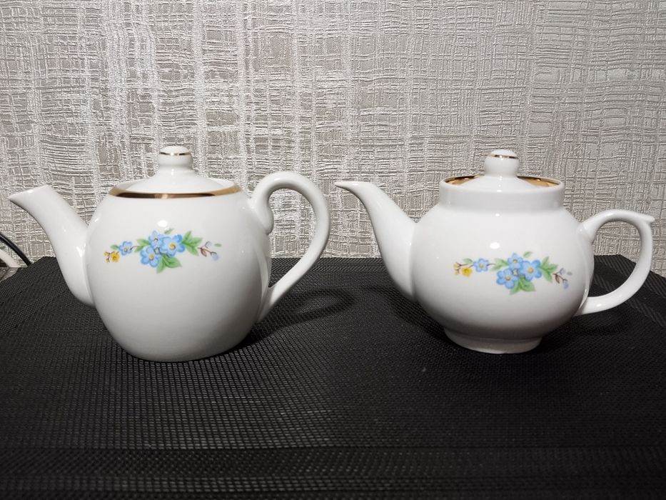 Чайники винтажные. См. все фото.