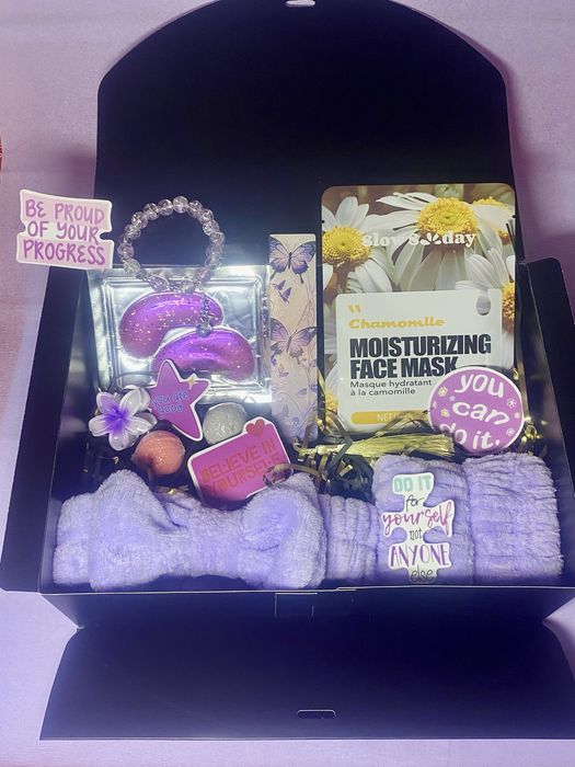 Set de îngrijire mov