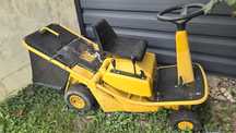 Tractoras de gazon alko ride-on 620 cu motor zongshen 6.5CP