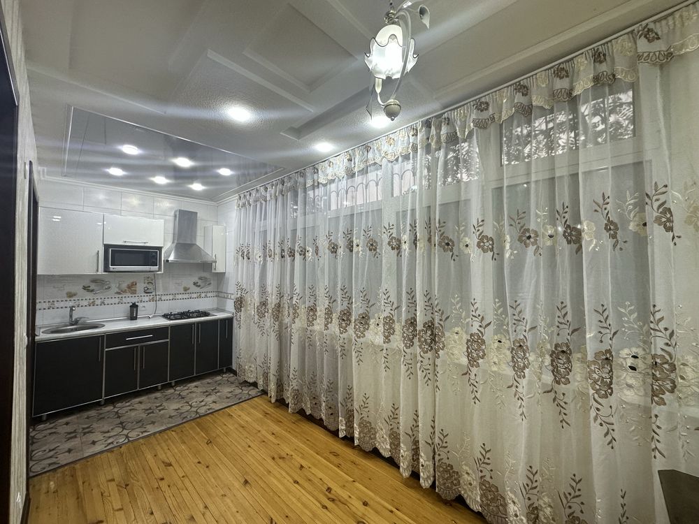 Продаю свою квартиру 3/2/4 (77-серия), ресторан Океан
