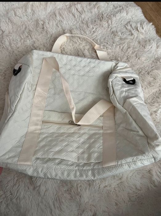 Geanta de voiaj crem