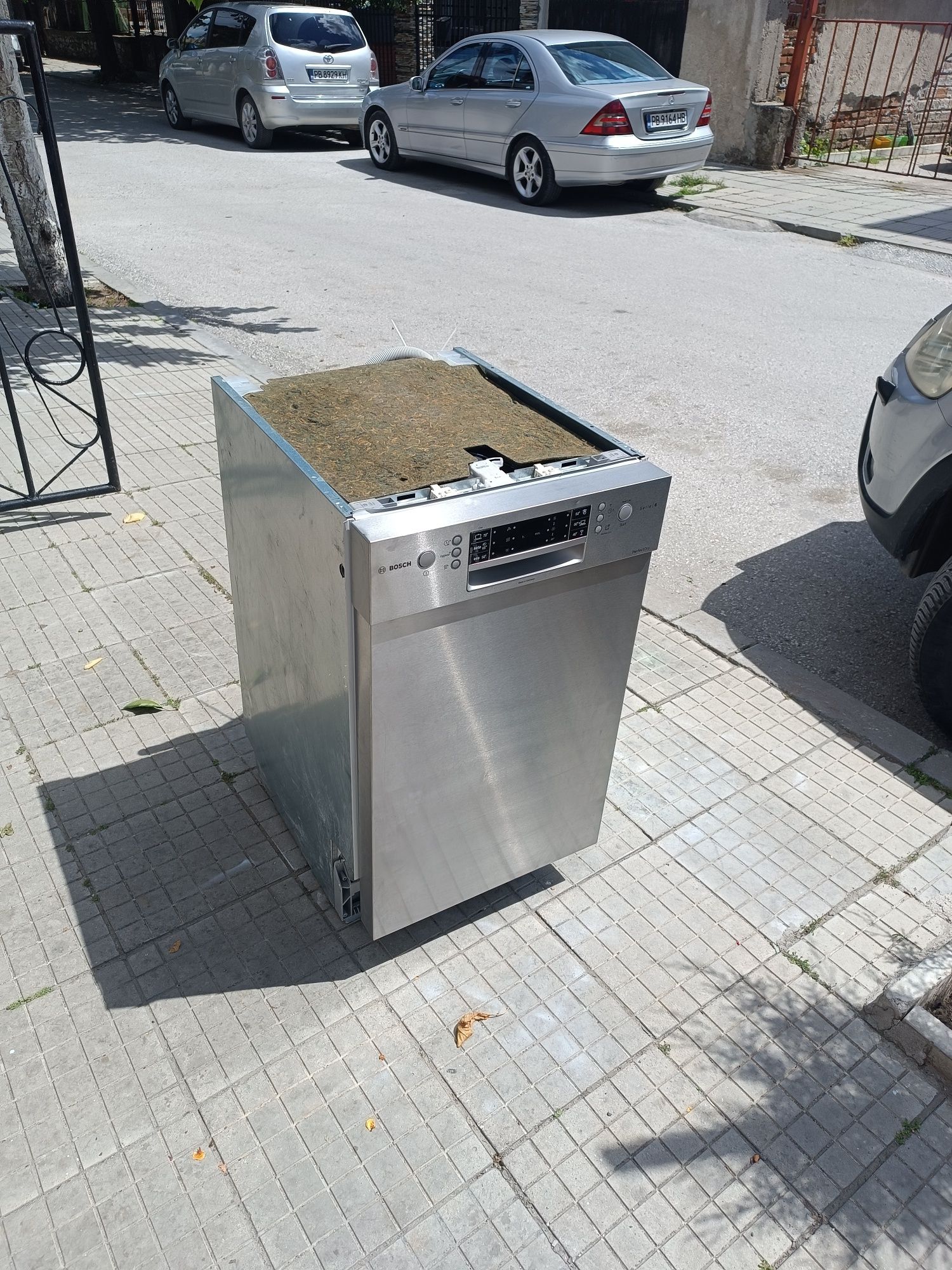 Съдомиялна bosch 45 см.
