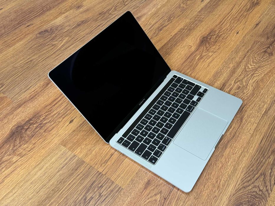 13.3' Apple MacBook Pro M1 2020 Silver - 16GB RAM/512GB SSD/Бат 100%