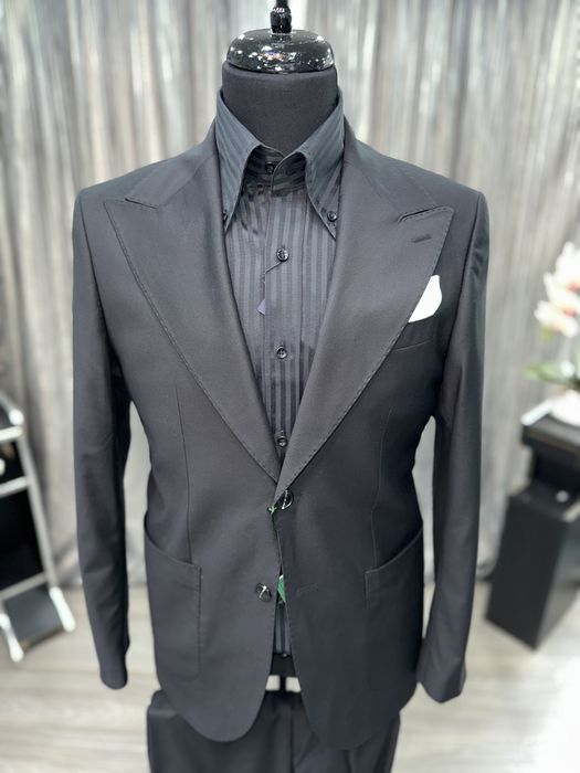 Costum Sartoria, Marimi disponibile.46/48/50/52/54/56