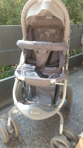 Детска количка..