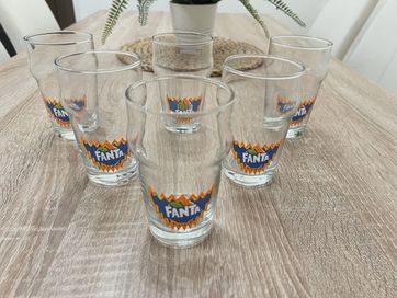 6 броя чаши на Фанта
