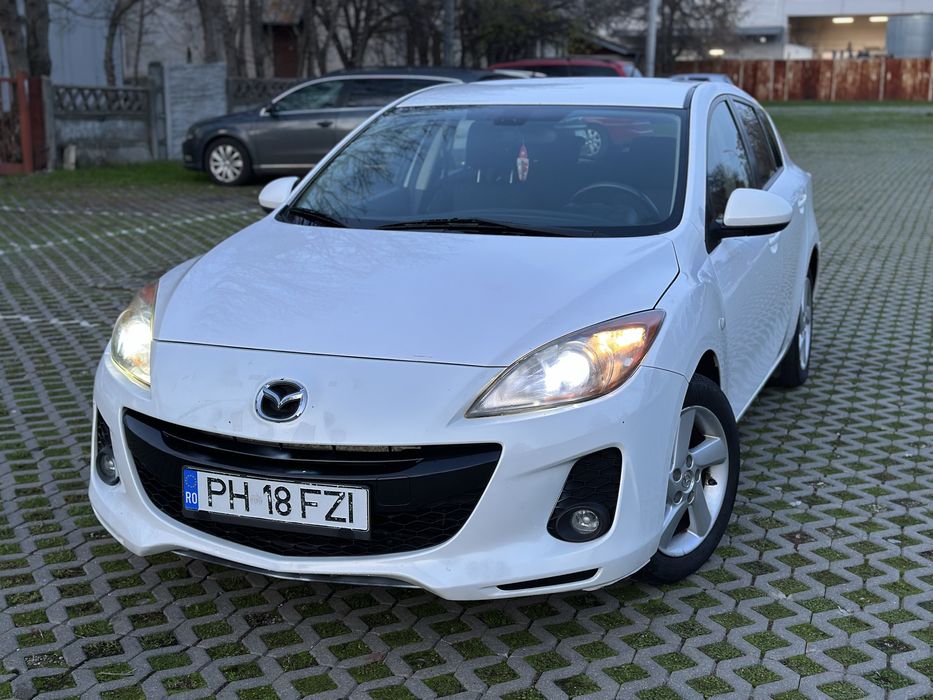 Mazda 3, 1.6 bl , motorina, 2009 consum 4,5l/100km