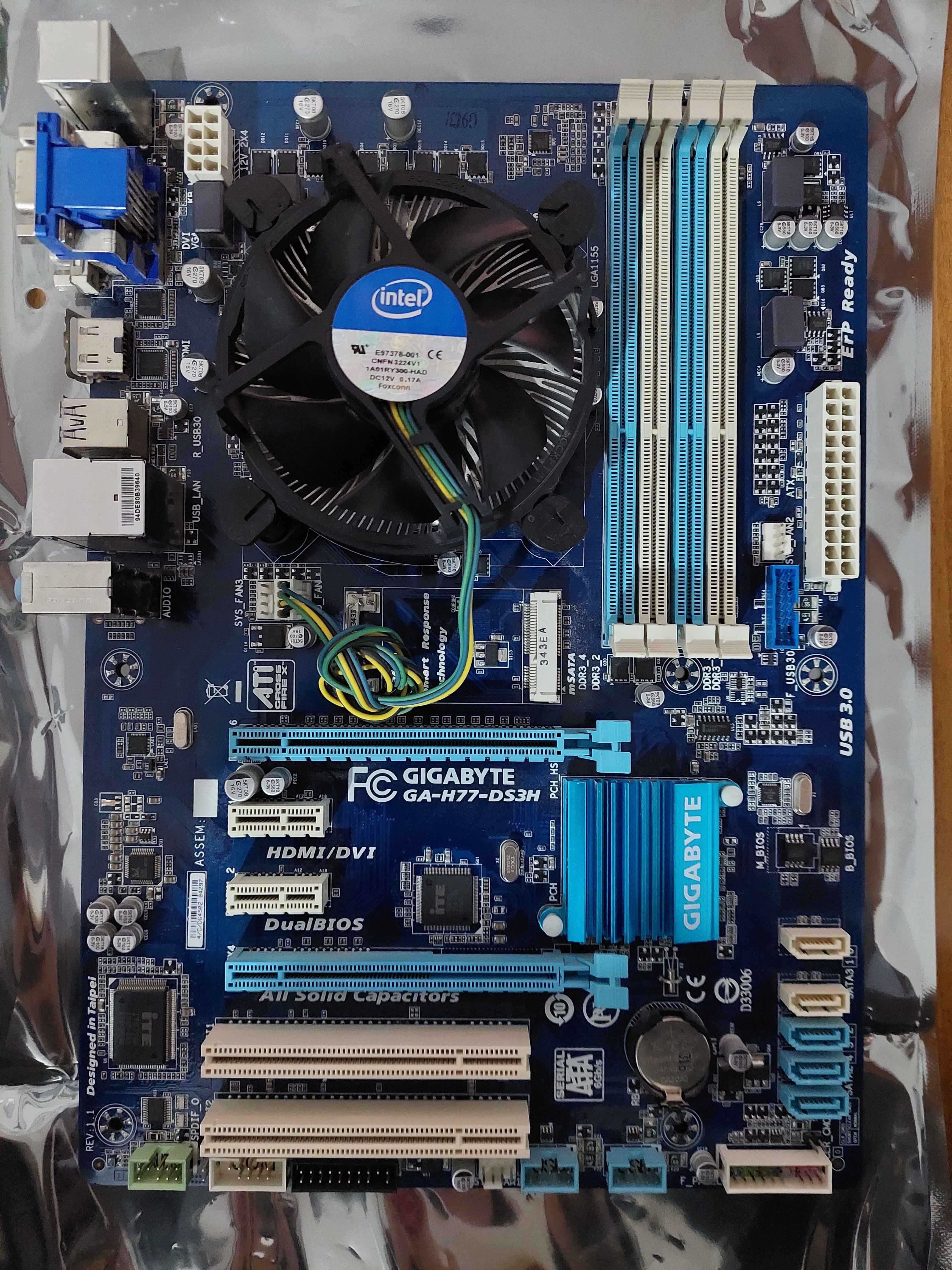 Компютърни части (i5-3470, corsair vengeance, 650w PSU)