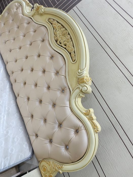 Kravat+2ta tumba sotiladi