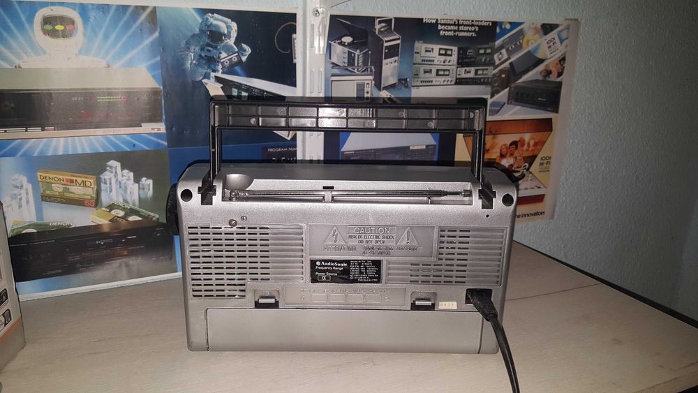 Radio Audiosonic TK375 4 benzi FM/LW/MW/SW (Amsterdam)