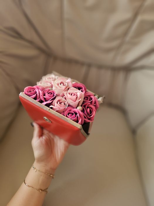 Aranjament floral gentuta