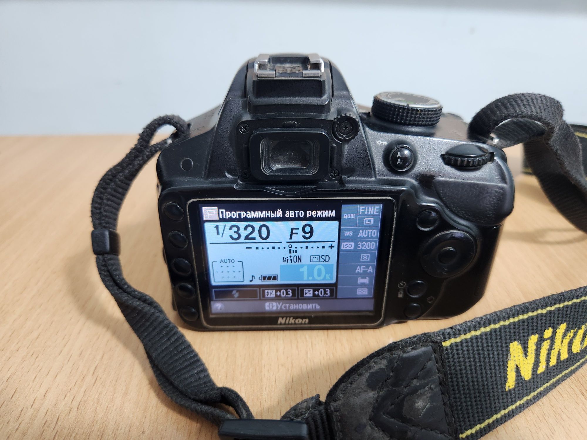 Nikon D3200 aparat