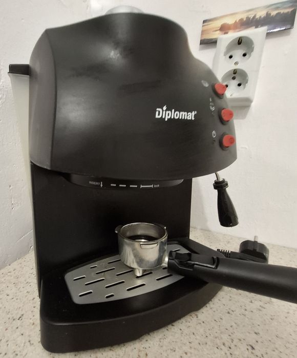 Кафемашина Diplomat model CM4600E