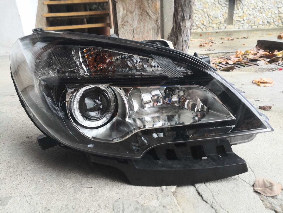 Фар Opel Mokka LED Bi-Xenon десен/Фар Опел Мока Оригинален