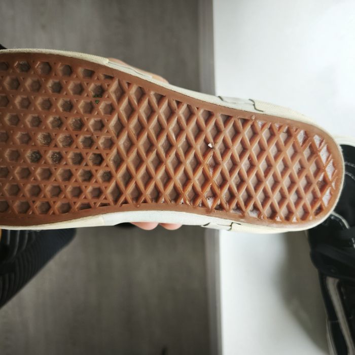Adidasi Vans nr 40