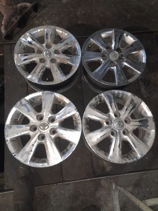 Продам диски тайота