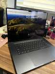 MacBook Pro 16-inch/ Apple M3 Pro/ Garantie 24 luni / 512gb / ca nou