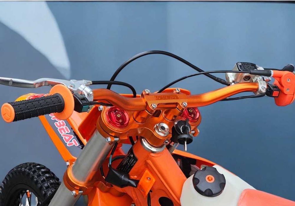 Бензинов Кросов мотор 300cc UpBeat F1 Racing ORANGE