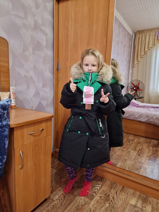 Продам зимнюю курточку.