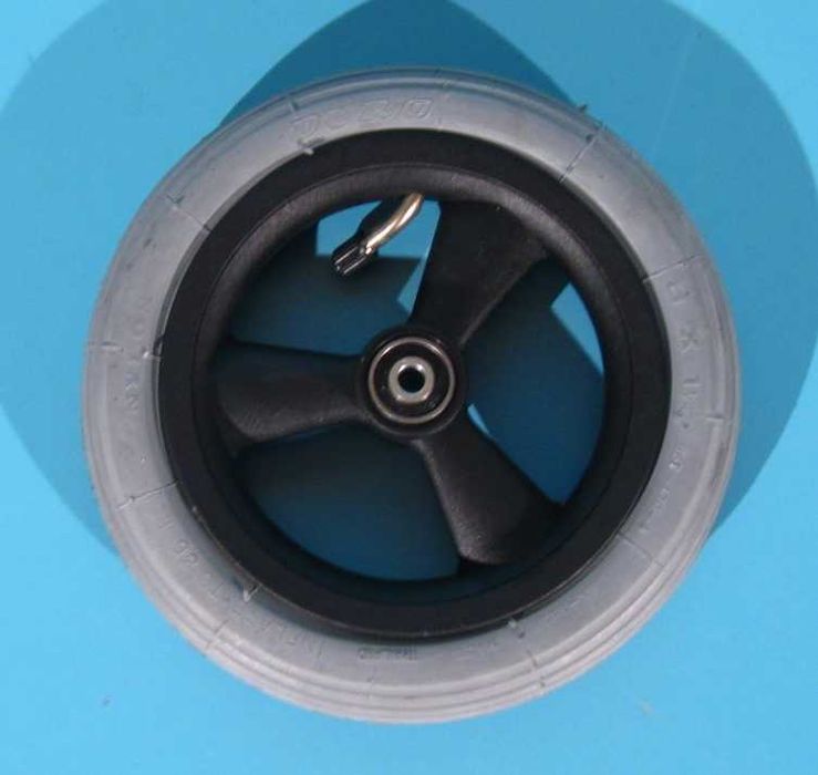Roata cu cauciuc si camera pentru scaun cu rotile 8x1 1/4 (200x30)