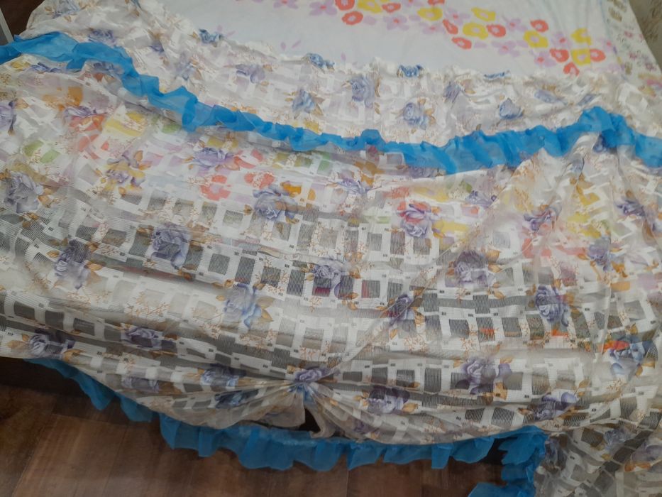 Продам тюль короткая