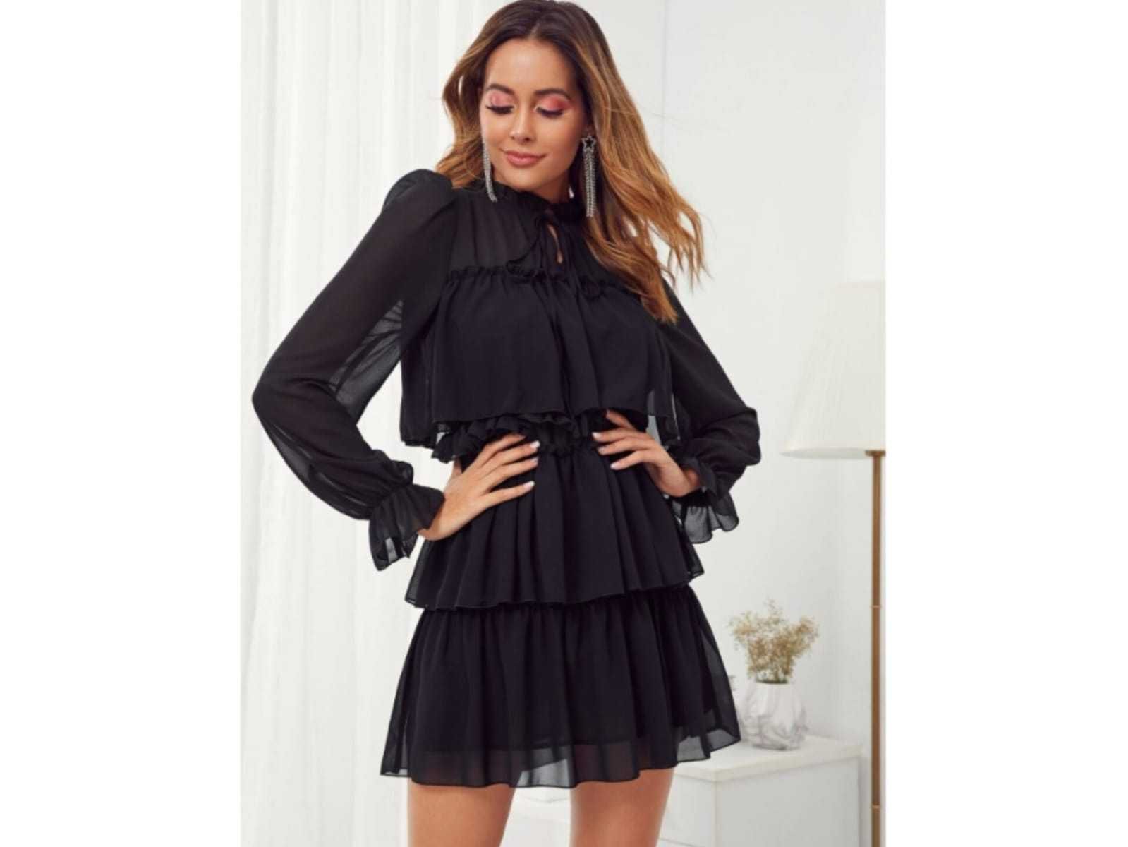 Rochie eleganta cu volane multiple