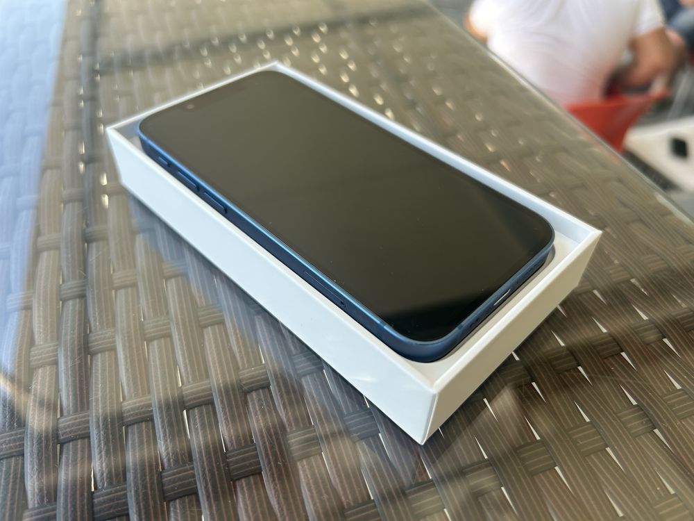 IPhone 13 mini перфектен