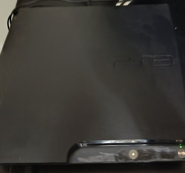 Продам PlayStation 3 в идеальном состоянии! Обмен не интересует