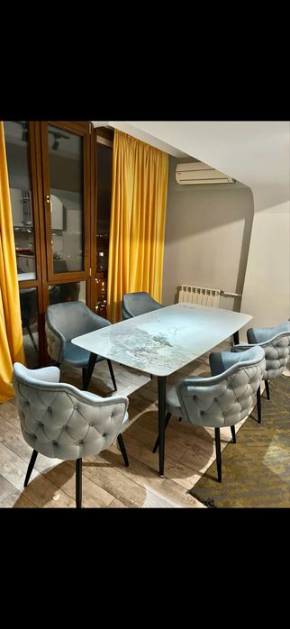 Продам стол со стульями