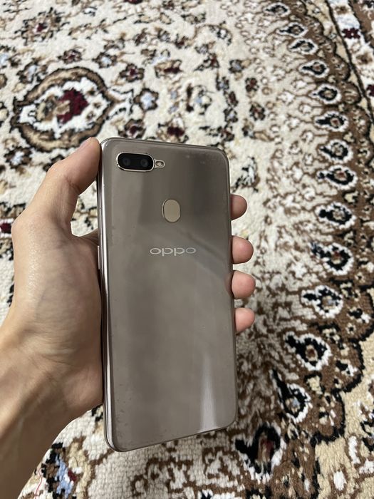OPPO AX7 телефон