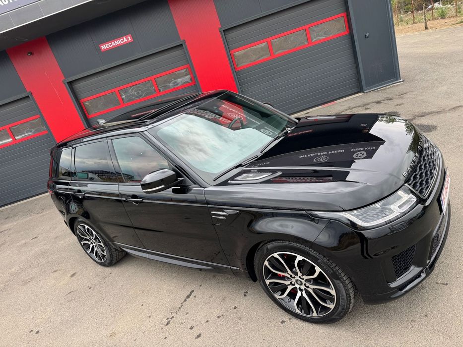 Land Rover Range Rover Sport negru cu interior pile rosie . TVA desuctibil