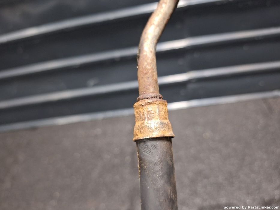 Conducta racire ulei servodirectie  VOLKSWAGEN PASSAT (3B2) [ 1996 - 2001 ] 1.6 (AHL) 74KW|101HP OEM 8D1422891J