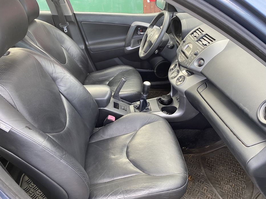 Toyota RAV4 Тойота Рав4 2.0 vvti 152 кс 2008г На Части