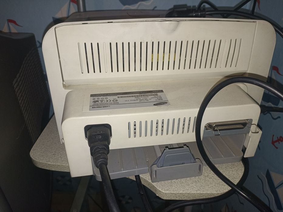 Принтер Samsung ML-1710P.