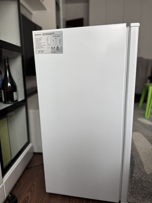 VORTEX – Refrigerator / Frigider