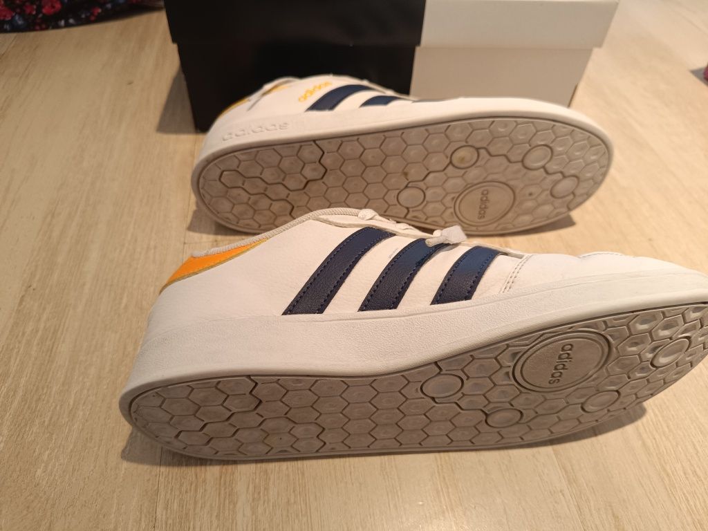 Маратонки Addidas