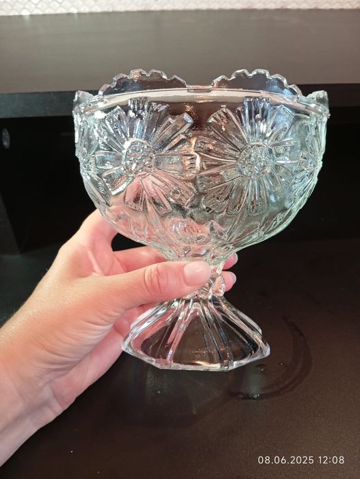 Вазочка под конфеты, стекло