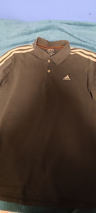 Поло тениска на adidas