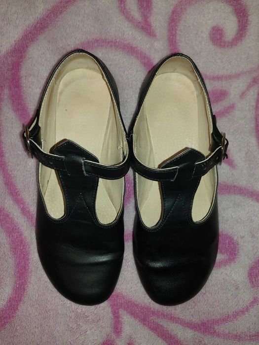 Скарпини ест.кожа 34 номер