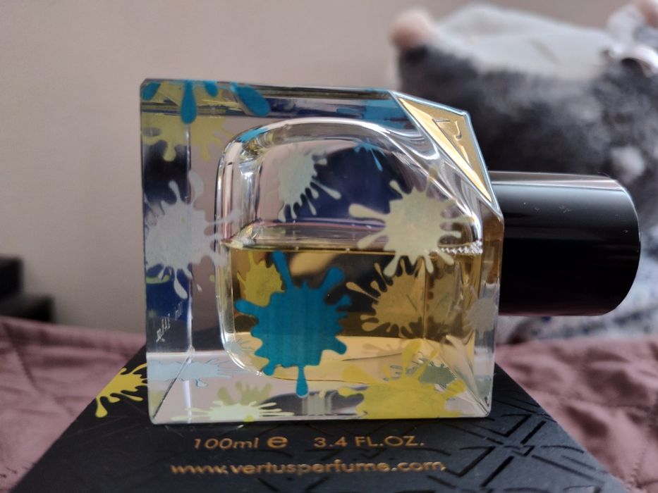 Парфюми Vertus Chaos  и Givenchy Reserve Privee