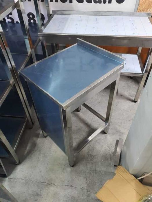 Masa de lucru inchisa pe fata 500x600x900mm