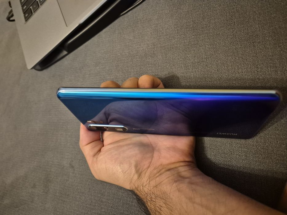 Vând Huawei P30 Pro
