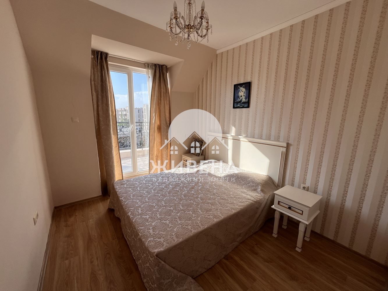 Продава 4-стаен мезонет, к.к. Слънчев бряг, 135 кв.м