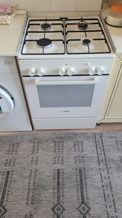 Газ плита в хорошем состоянии