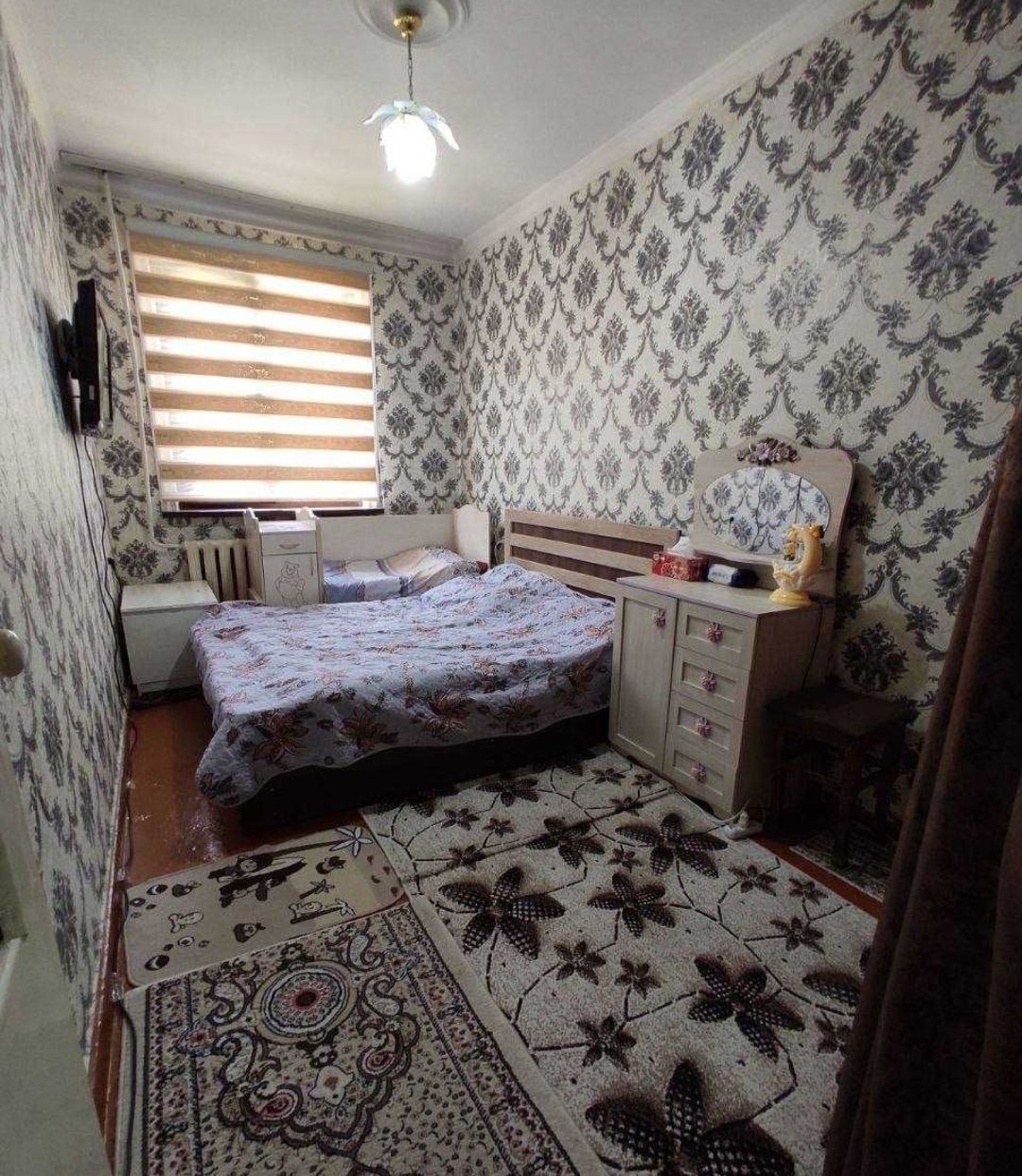 Продается 3/2/4 квартира Феруза