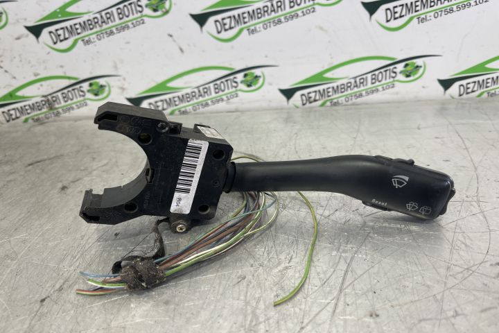 Maneta stergatoare parbriz 4B0953503H / 4B0 953 503 H Volkswagen VW P