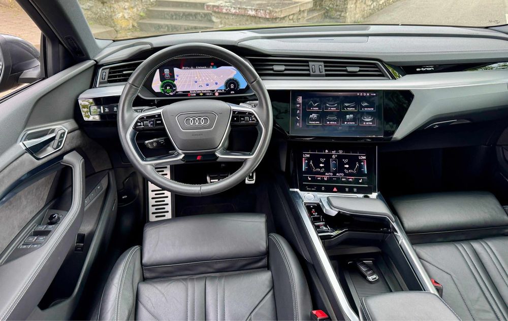 De vanzare sau Variante Auto. AUDI E-tron Ful Electric Fab 2020 km 82k