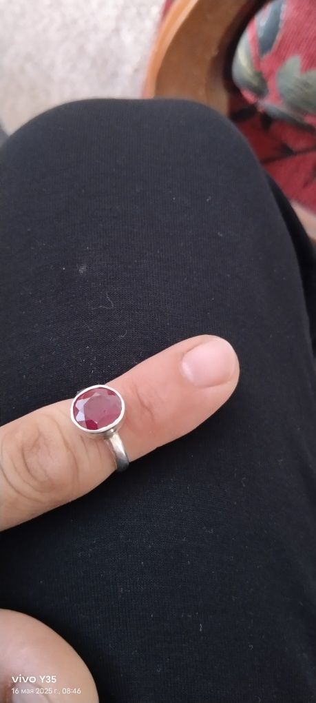Серебринное калцо Натурални камне Рубин,Сапфир и Лал