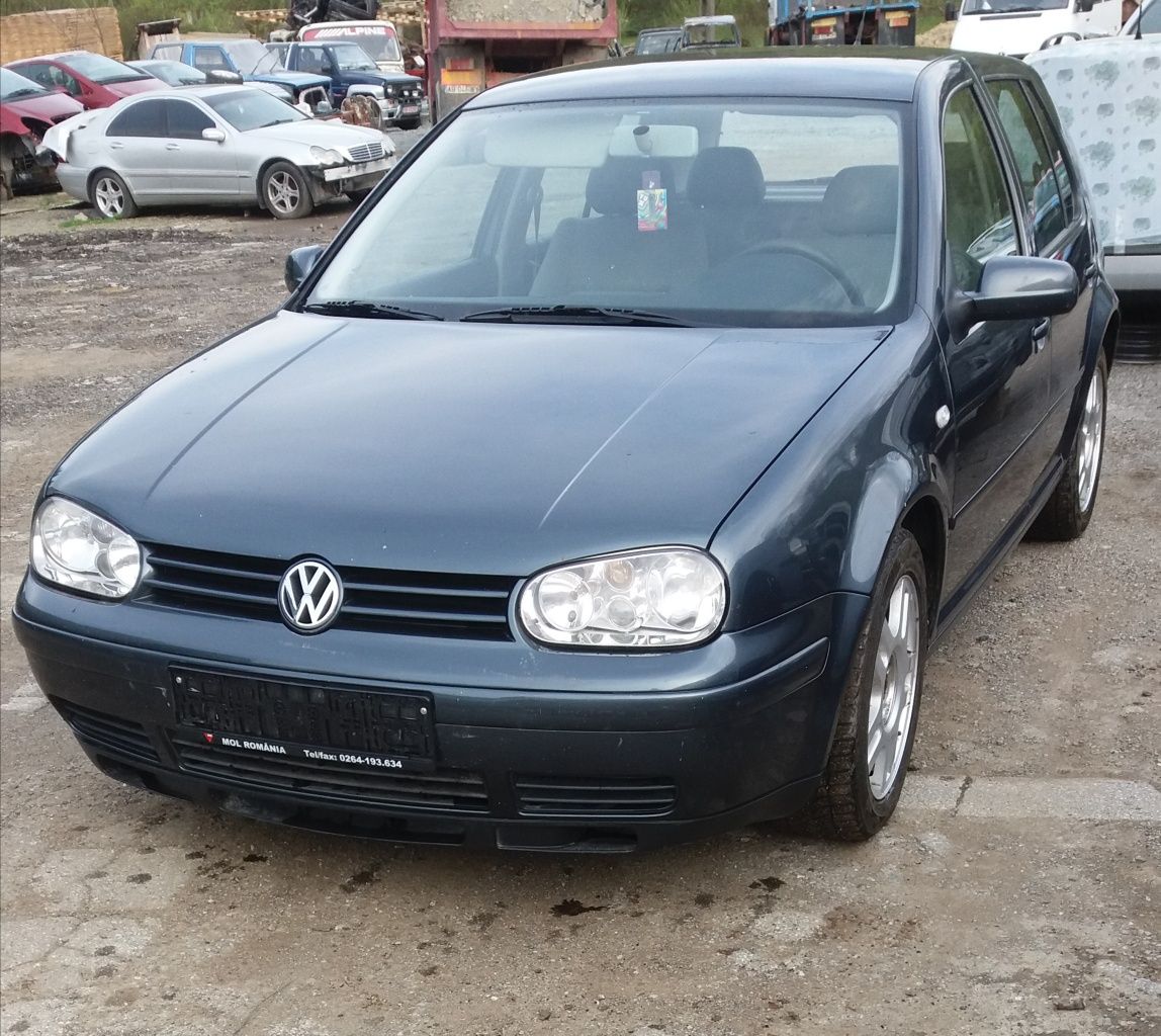 Ușa portiera stânga dreapta spate vw golf 4 hatchback cod culoare LC7V